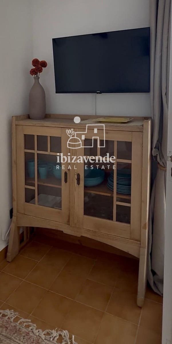 Appartement de 2 chambres à louer à Cala Tarida avec piscine garage - 3 000 € (Ref: 9570060)