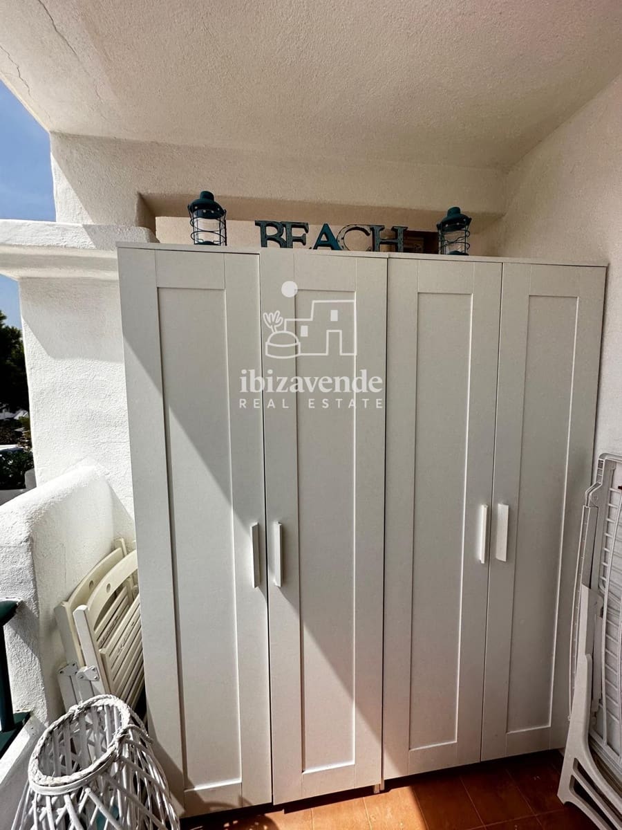 Appartement de 2 chambres à louer à Cala Tarida avec piscine garage - 3 000 € (Ref: 9570060)