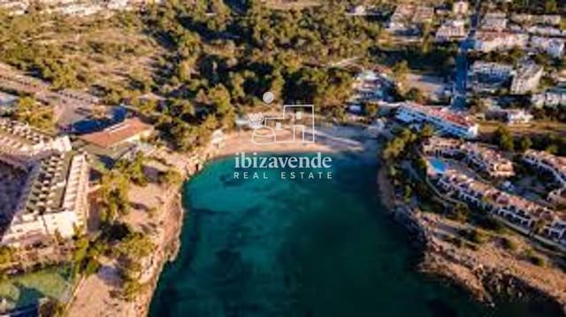 Chalet de 4 habitaciones en Port des Torrent, San Jose / Sant Josep de Sa Talaia en venta con piscina garaje - 2.350.000 € (Ref: 9584606)