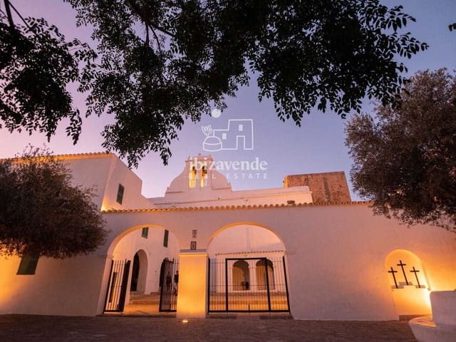 6 soveværelse Villa til salg i Sant Rafael de Sa Creu, Sant Antoni de Portmany - € 2.700.000 (Ref: 9584972)