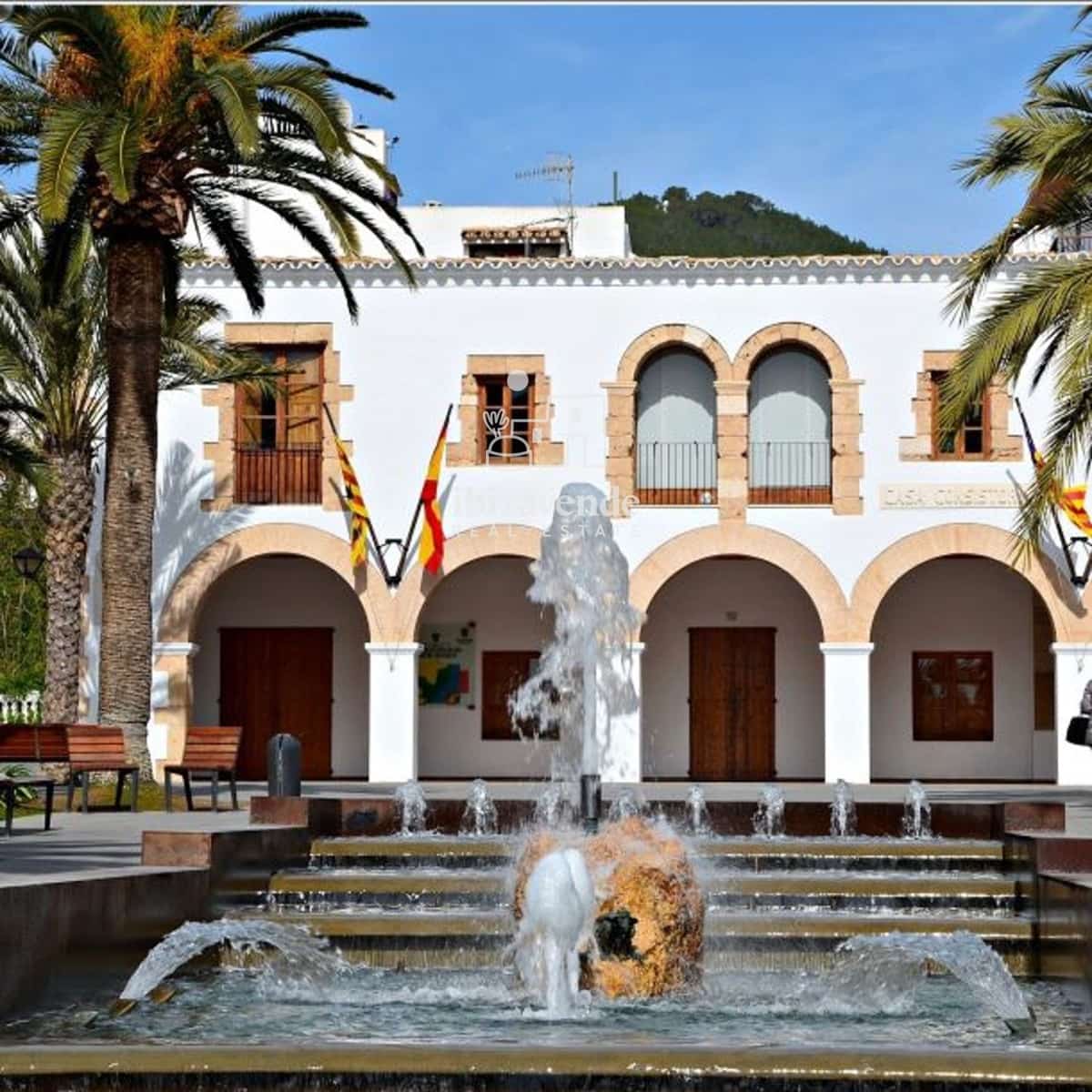 1 slaapkamer Flat te huur in Santa Eulalia / Santa Eularia met zwembad - € 1.800 (Ref: 9593115)