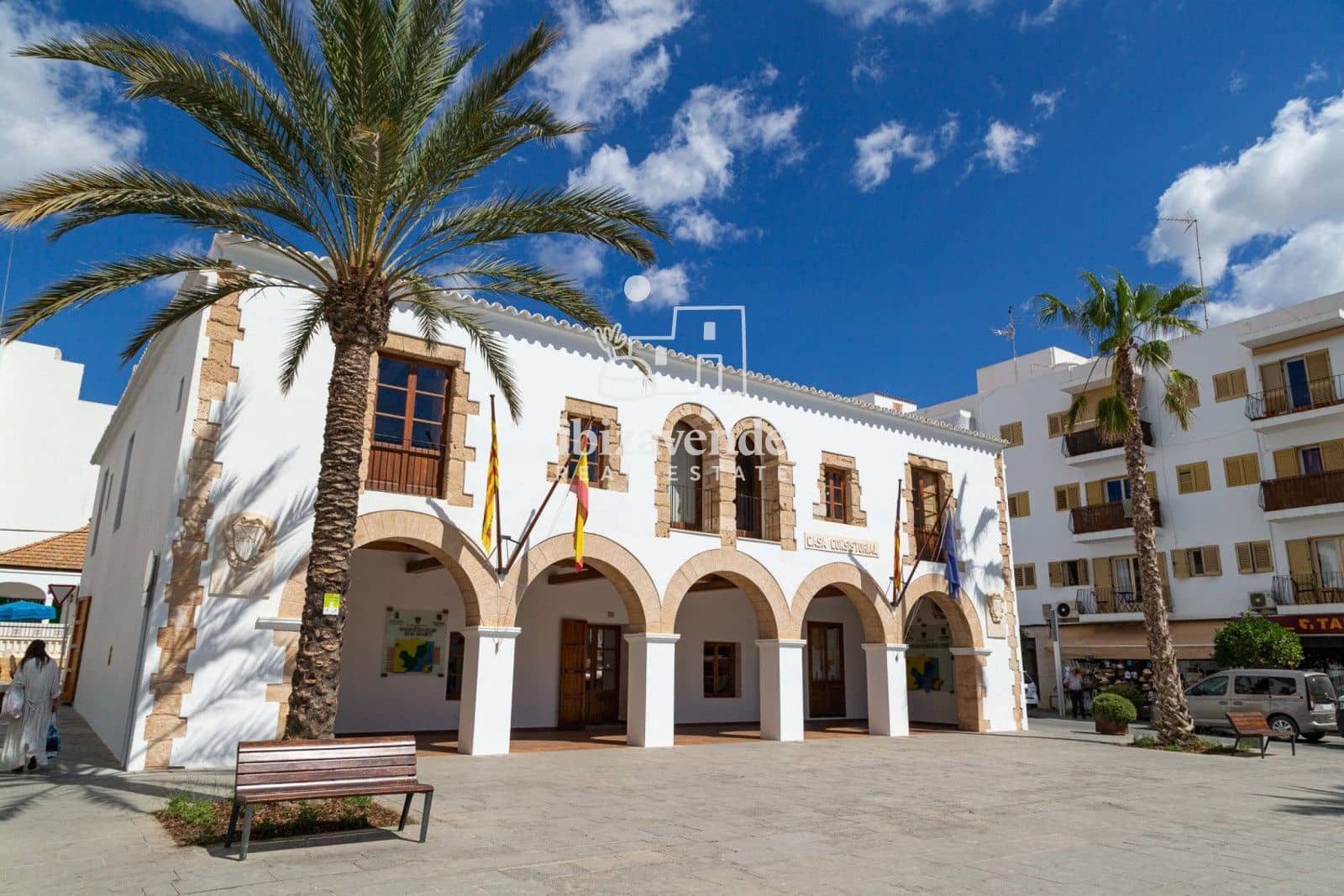 1 slaapkamer Flat te huur in Santa Eulalia / Santa Eularia met zwembad - € 1.800 (Ref: 9593115)