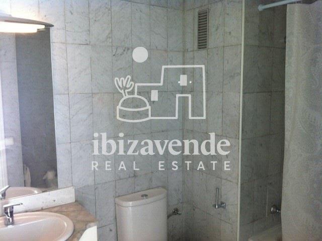 1 soverom Leilighet til salgs i Ibiza by med svømmebasseng garasje - € 420 000 (Ref: 9596442)