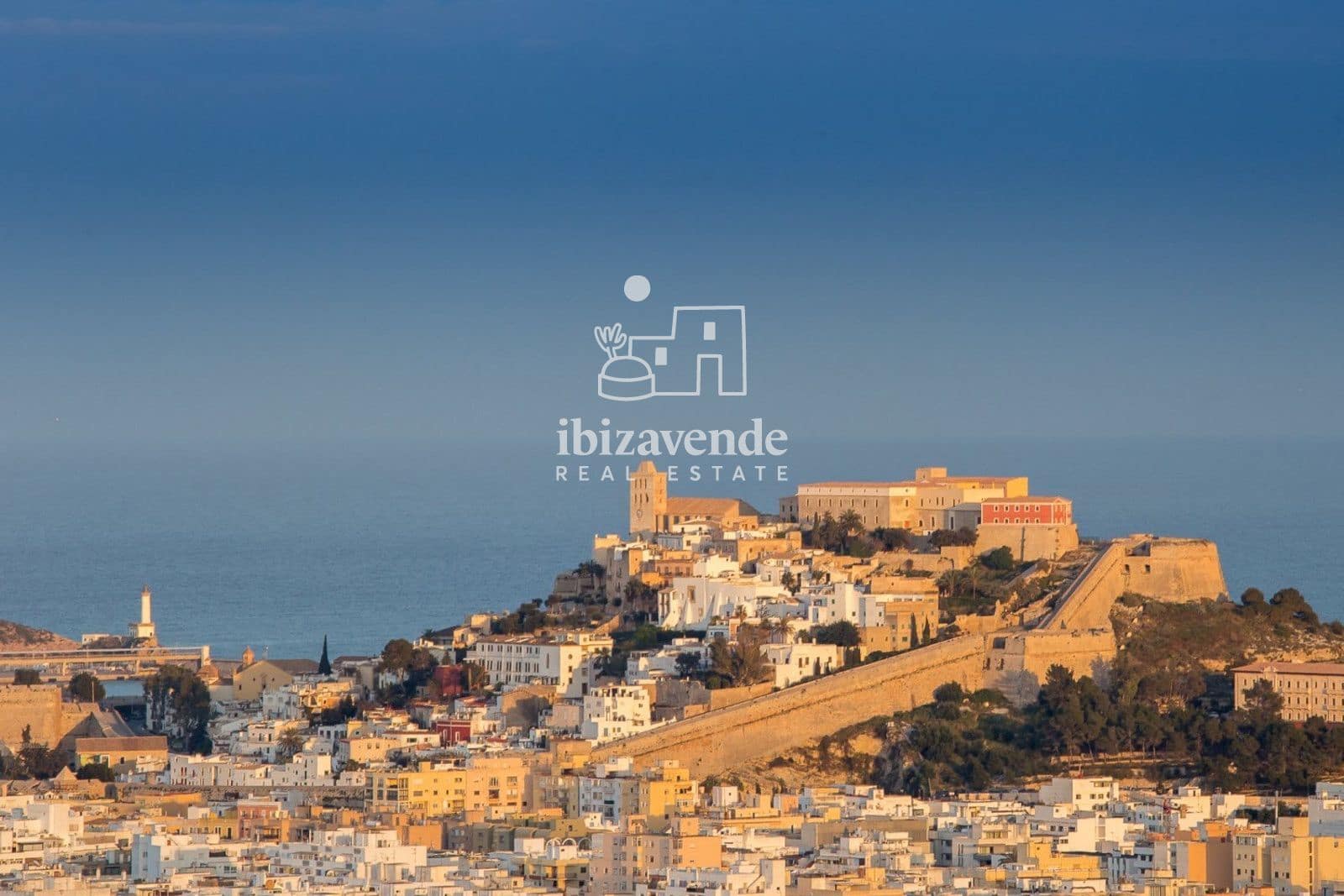 3 camera da letto Appartamento da affittare in Ibiza-Eivissa citta con piscina garage - 8.400 € (Rif: 9598183)