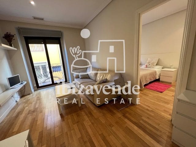 1 sovrum Lägenhet att hyra i Madrid stad - 2 500 € (Ref: 9618594)