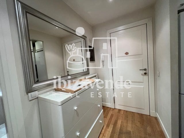 1 sovrum Lägenhet att hyra i Madrid stad - 2 500 € (Ref: 9618594)