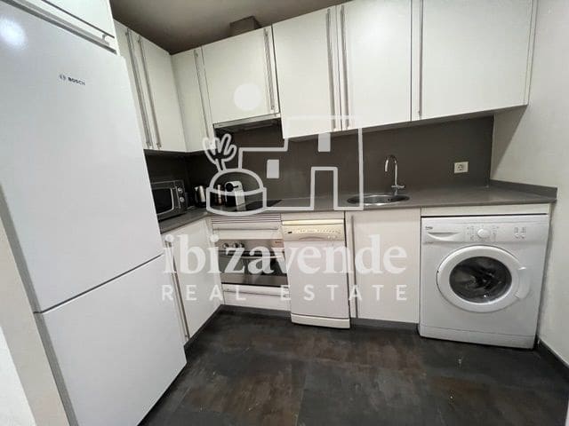 1 sovrum Lägenhet att hyra i Madrid stad - 2 500 € (Ref: 9618594)