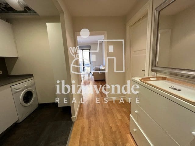 1 sovrum Lägenhet att hyra i Madrid stad - 2 500 € (Ref: 9618594)