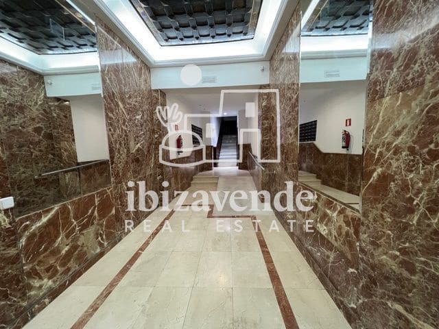1 sovrum Lägenhet att hyra i Madrid stad - 2 500 € (Ref: 9618594)