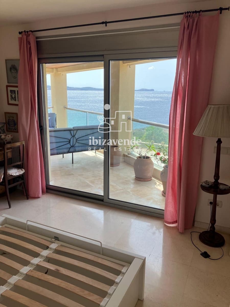 3 slaapkamer Flat te huur in Cala Gracio met zwembad garage - € 5.500 (Ref: 9632864)