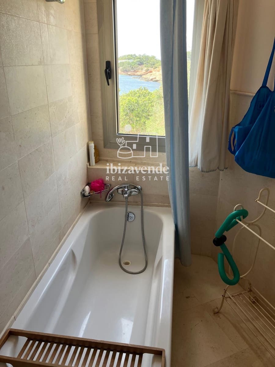 3 slaapkamer Flat te huur in Cala Gracio met zwembad garage - € 5.500 (Ref: 9632864)