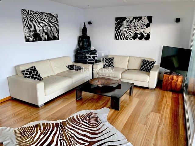 2 sovrum Lägenhet att hyra i Ibiza stad med garage - 4 000 € (Ref: 9652861)