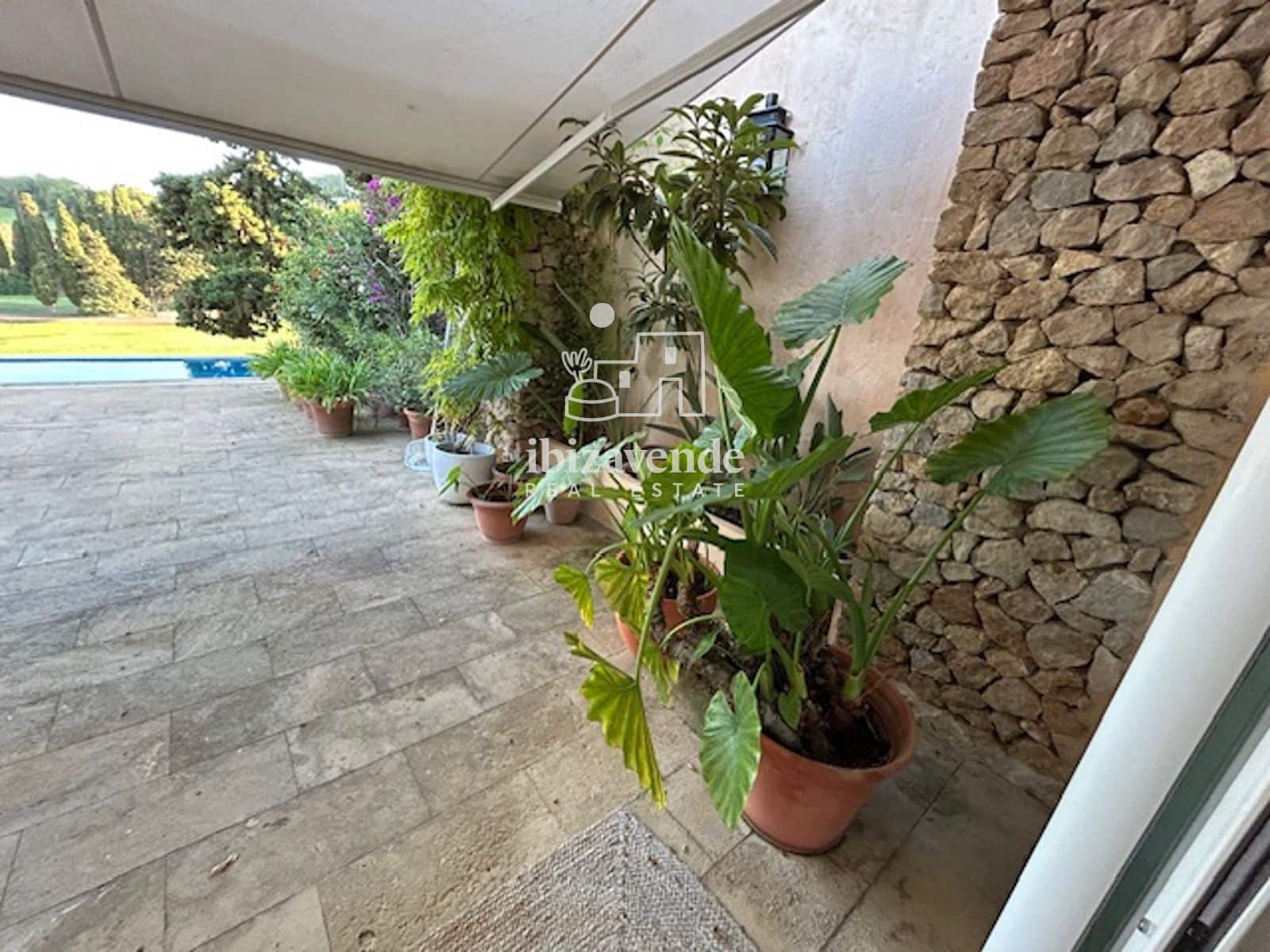 3 quarto Casa em Banda para arrendar em Roca Llisa com piscina garagem - 6 500 € (Ref: 9652862)