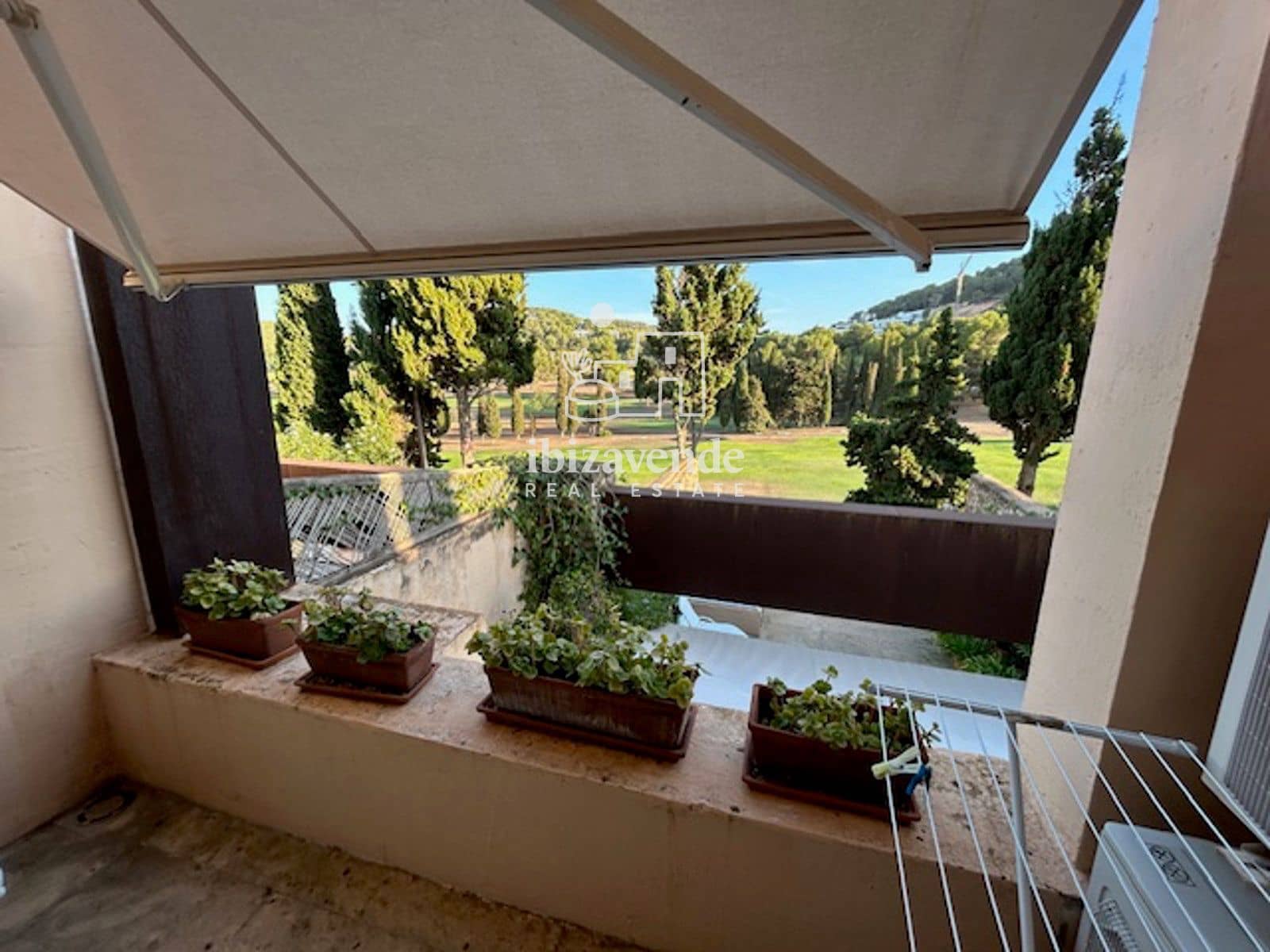 3 quarto Casa em Banda para arrendar em Roca Llisa com piscina garagem - 6 500 € (Ref: 9652862)