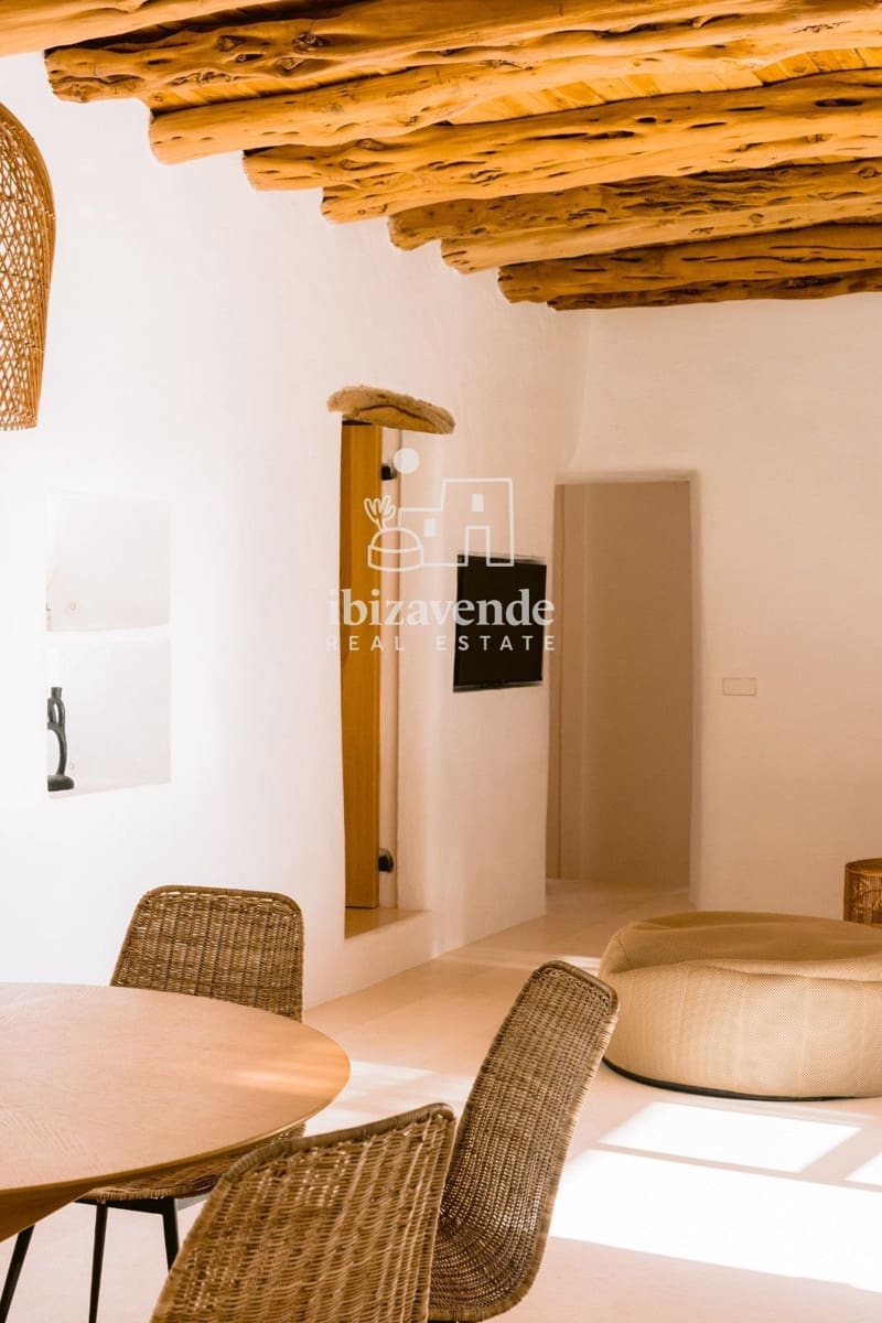 3 sypialnia Willa do wynajęcia w Sant Joan de Labritja z basenem garażem - 11 700 € (Ref: 9652863)