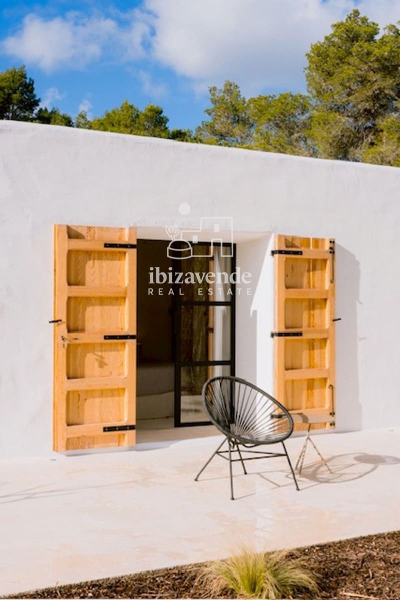 3 sypialnia Willa do wynajęcia w Sant Joan de Labritja z basenem garażem - 11 700 € (Ref: 9652863)