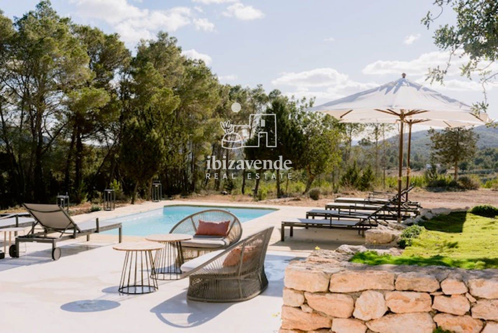 3 sypialnia Willa do wynajęcia w Sant Joan de Labritja z basenem garażem - 11 700 € (Ref: 9652863)