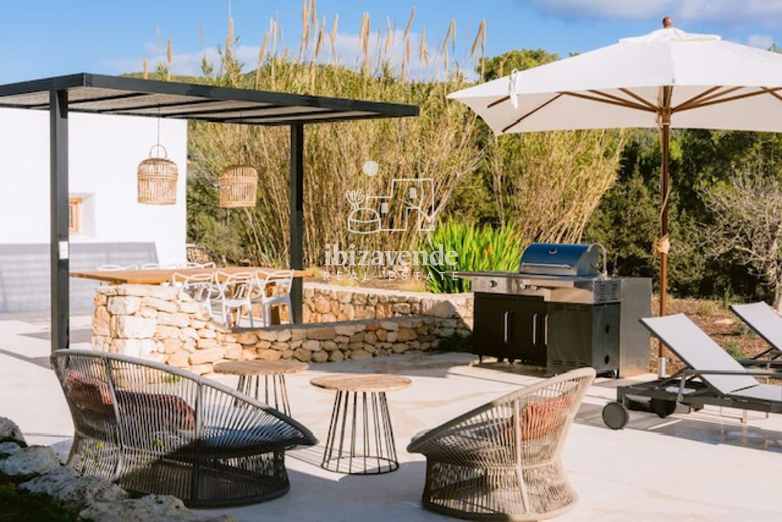 3 sypialnia Willa do wynajęcia w Sant Joan de Labritja z basenem garażem - 11 700 € (Ref: 9652863)