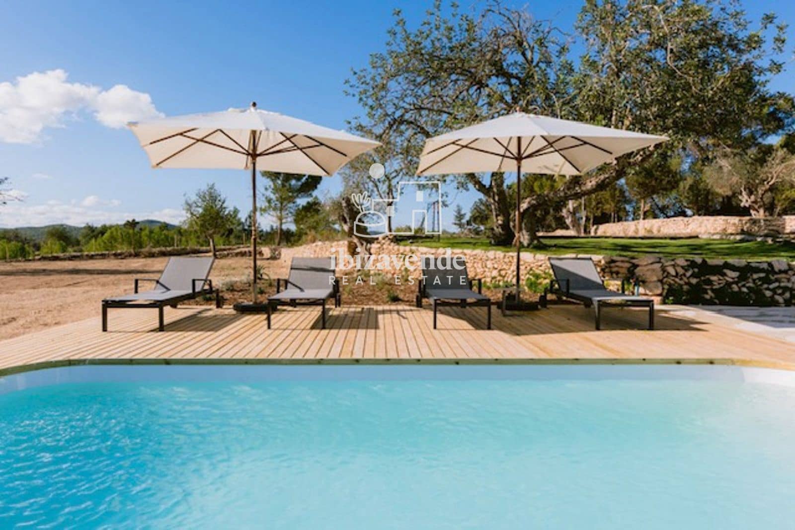 3 sovrum Villa att hyra i Sant Joan de Labritja med pool garage - 10 000 € (Ref: 9652863)