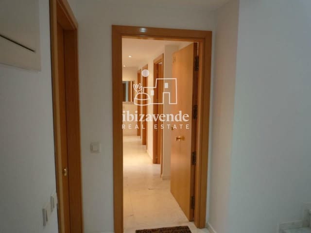 Appartement de 1 chambre à louer à Cala d'en Bou, San Jose / Sant Josep de Sa Talaia avec piscine - 3 000 € (Ref: 9679278)