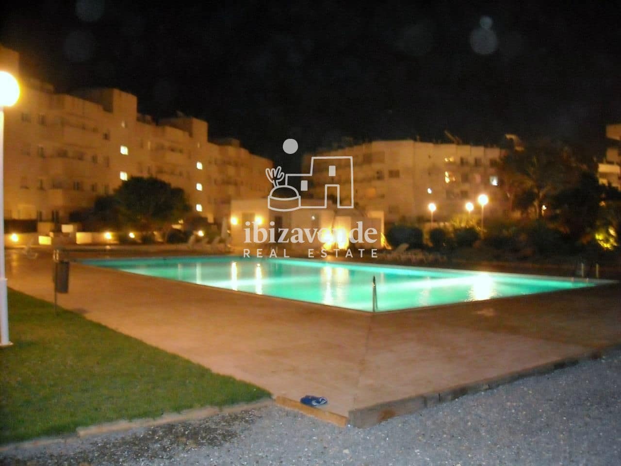 Appartement de 1 chambre à louer à Cala d'en Bou avec piscine - 3 000 € (Ref: 9679278)