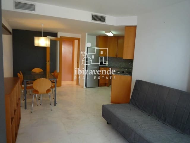 Appartement de 1 chambre à louer à Cala d'en Bou, San Jose / Sant Josep de Sa Talaia avec piscine - 3 000 € (Ref: 9679278)