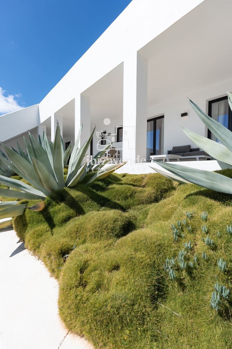 6 bedroom Villa for rent in San Jose / Sant Josep de Sa Talaia with pool garage - € 25,000 (Ref: 9694200)