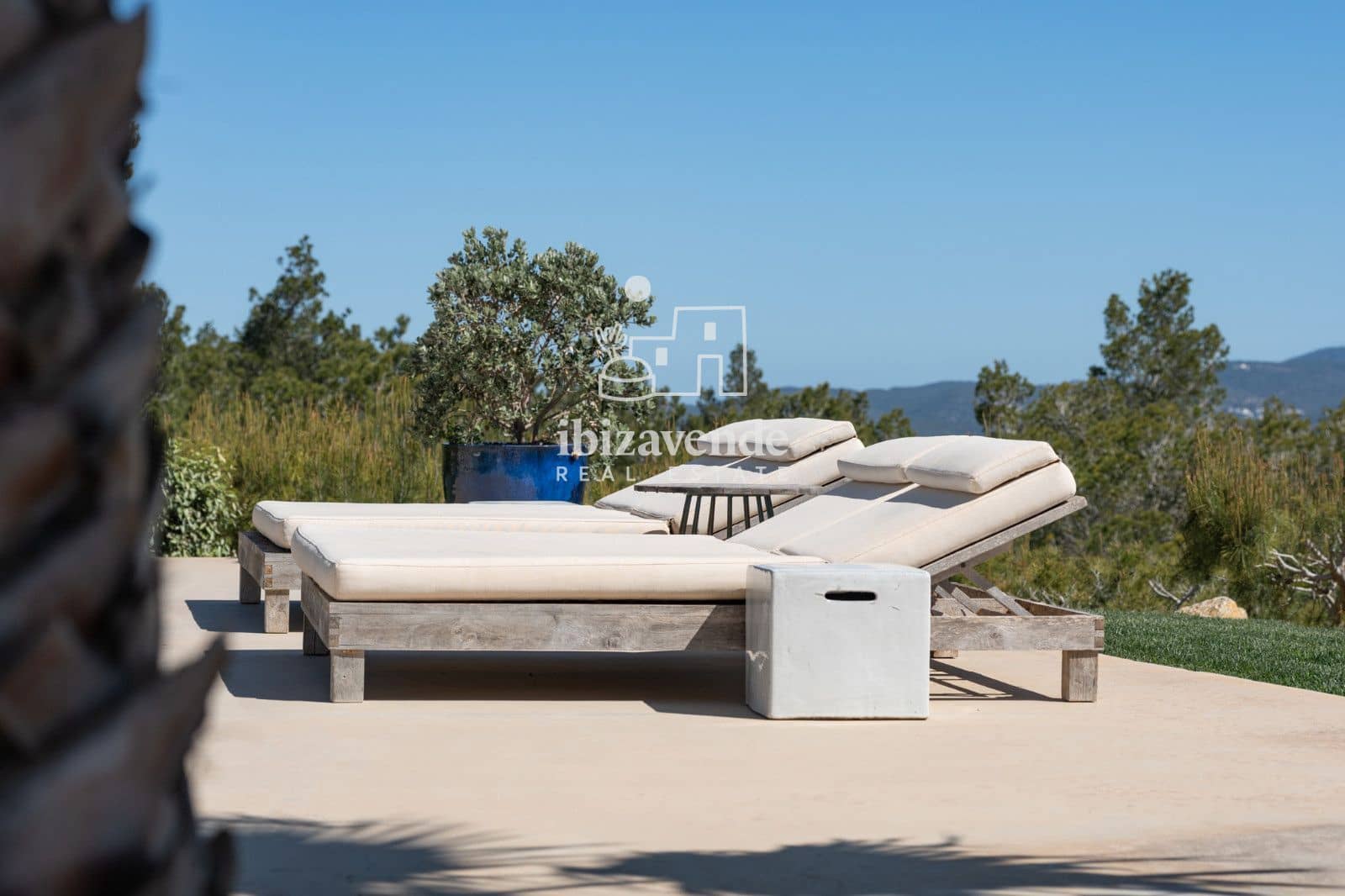 6 bedroom Villa for rent in San Jose / Sant Josep de Sa Talaia with pool garage - € 25,000 (Ref: 9694200)