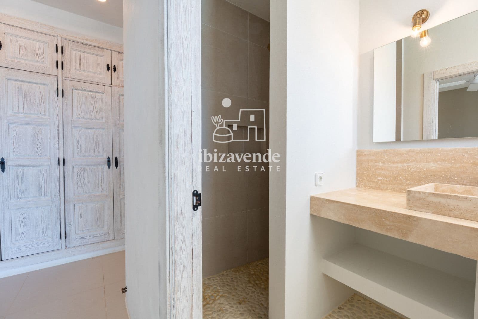 6 bedroom Villa for rent in San Jose / Sant Josep de Sa Talaia with pool garage - € 25,000 (Ref: 9694200)