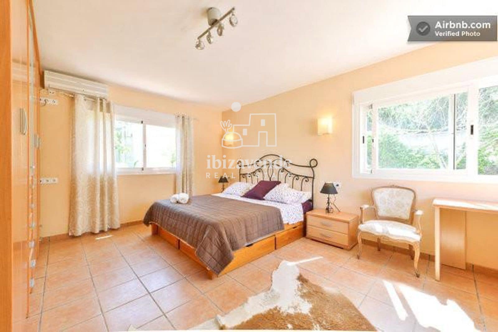 4 bedroom Villa for rent in Port des Torrent with pool - € 6,000 (Ref: 9697756)