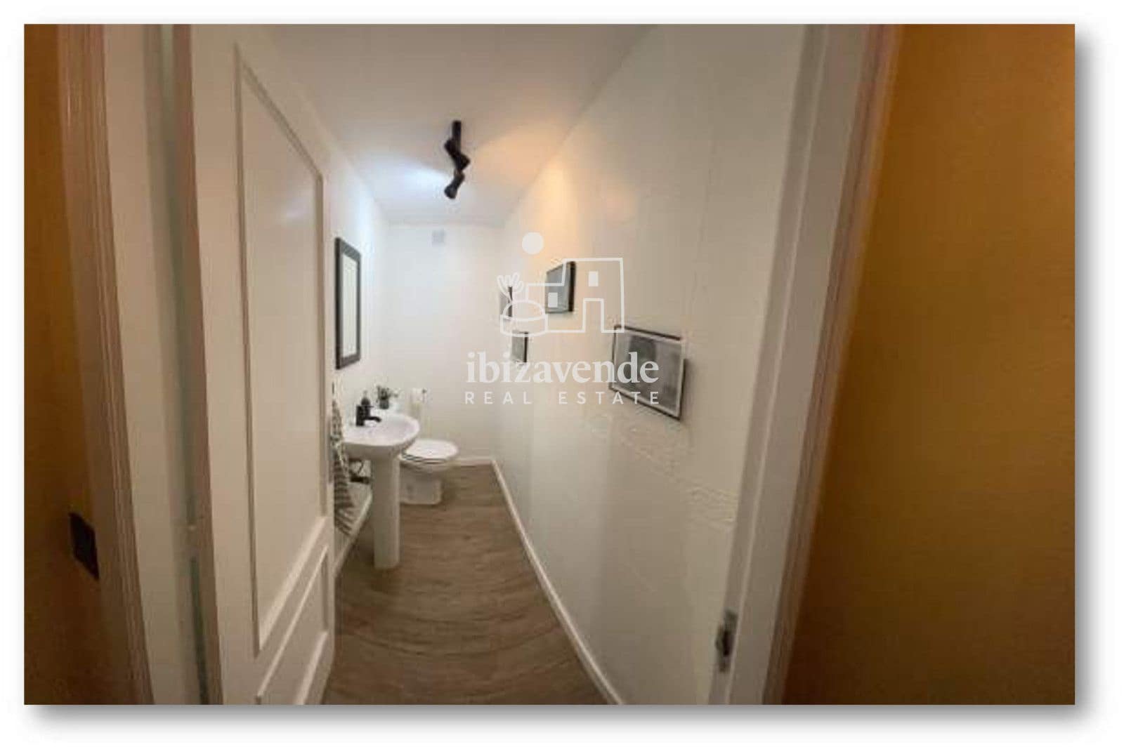 3 bedroom Townhouse for rent in Ibiza / Eivissa town - € 8,000 (Ref: 9697825)