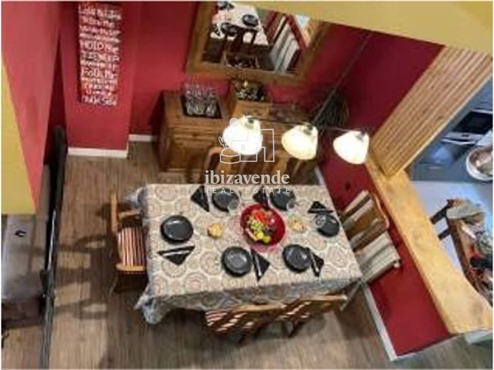 3 bedroom Townhouse for rent in Ibiza / Eivissa town - € 8,000 (Ref: 9697825)