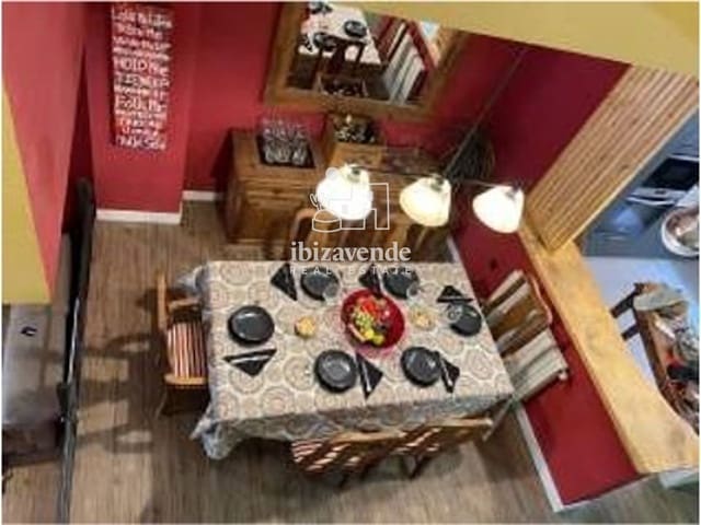 3 bedroom Townhouse for rent in Ibiza / Eivissa town - € 8,000 (Ref: 9697825)