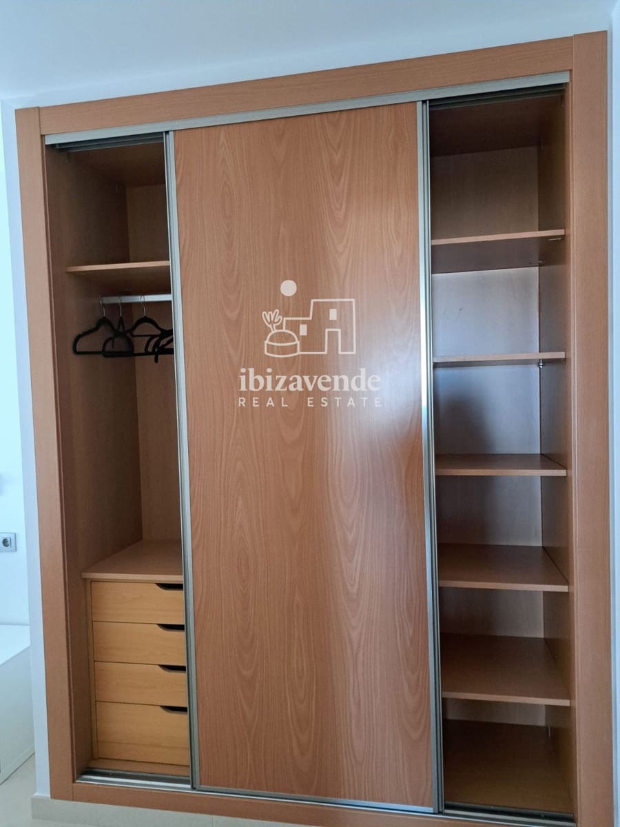 3 bedroom Flat for rent in Sant Antoni de Portmany with garage - € 3,200 (Ref: 9700068)