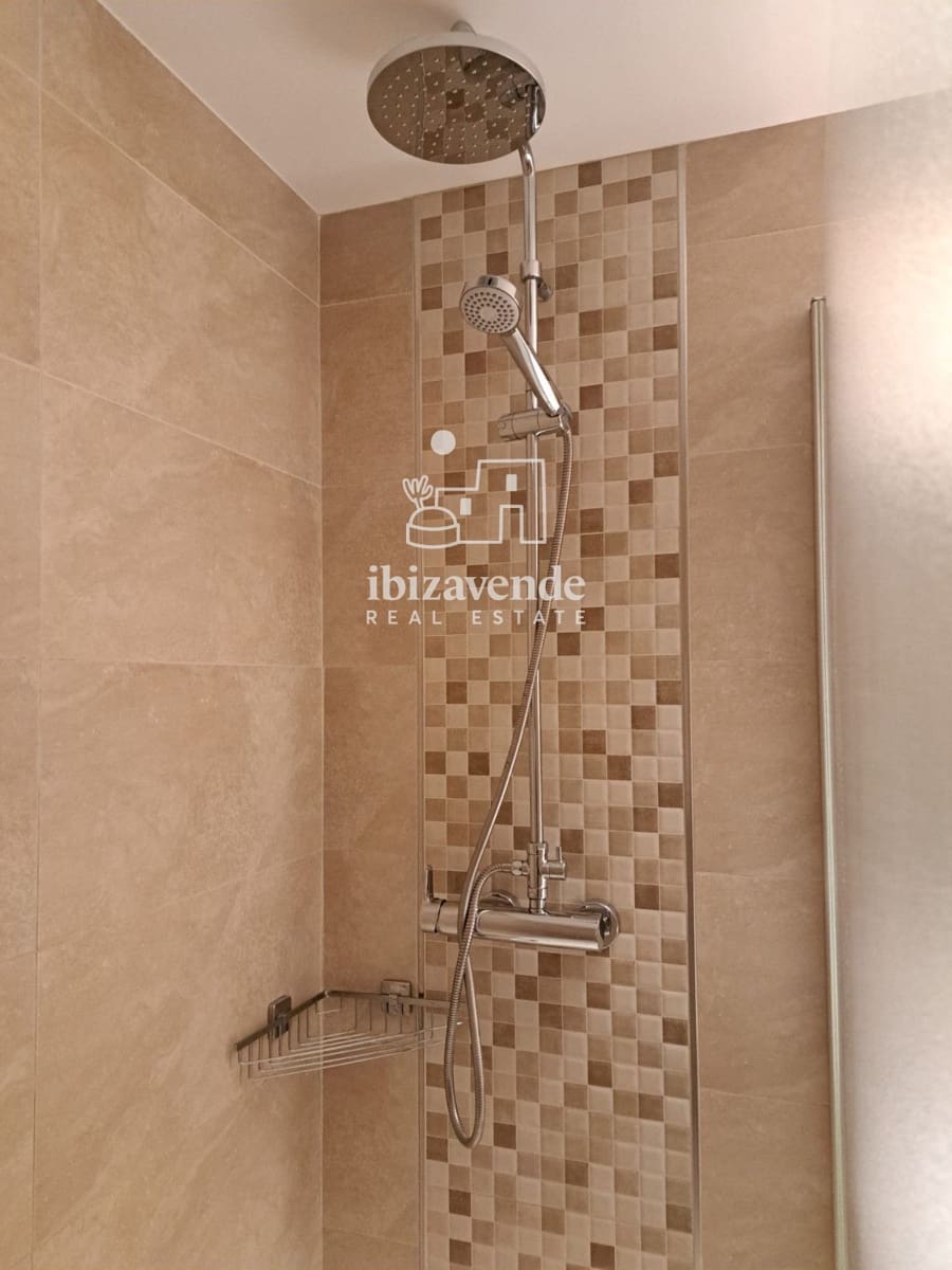 3 bedroom Flat for rent in Sant Antoni de Portmany with garage - € 3,200 (Ref: 9700068)