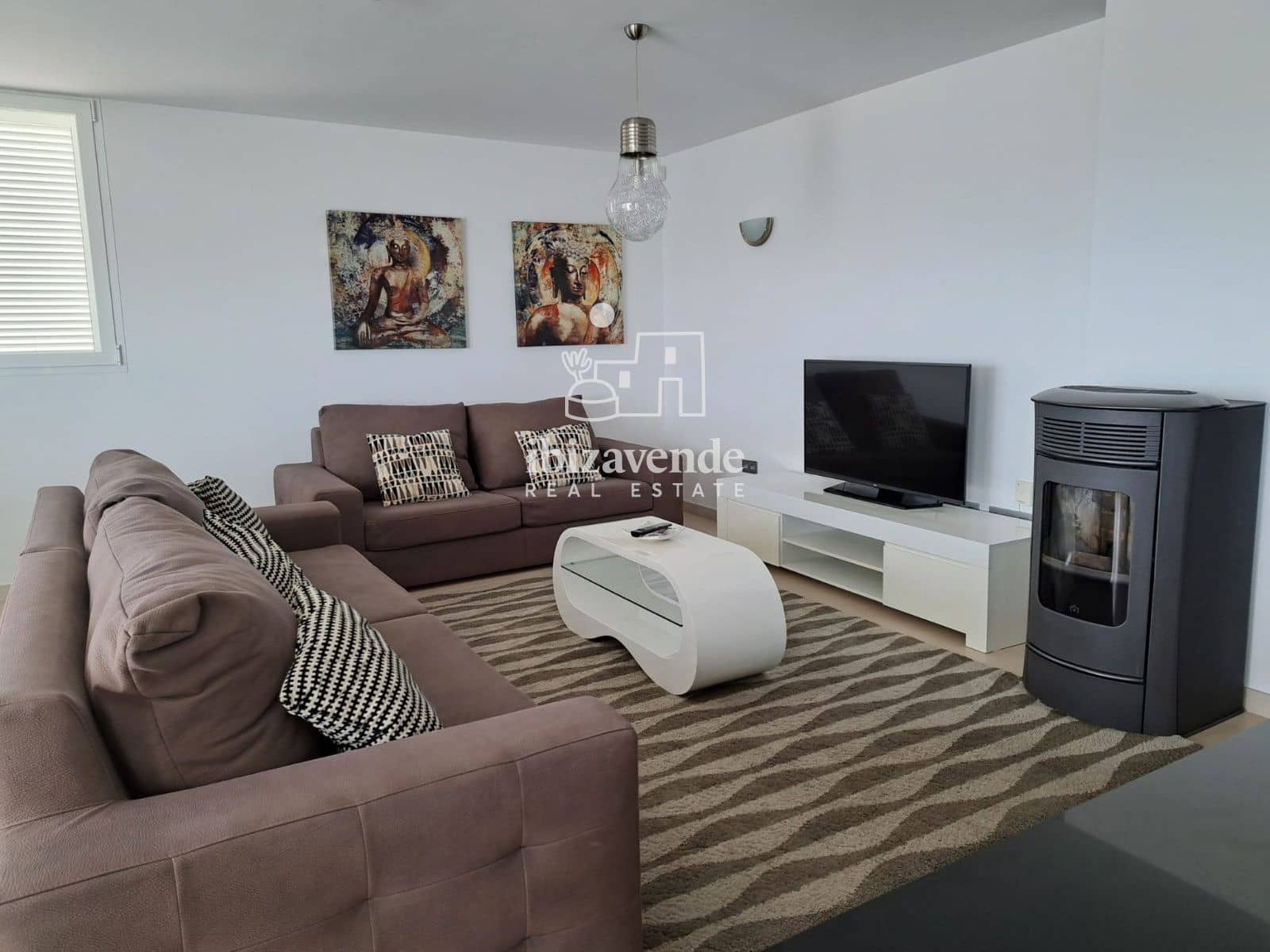 3 bedroom Flat for rent in Sant Antoni de Portmany with garage - € 3,200 (Ref: 9700068)