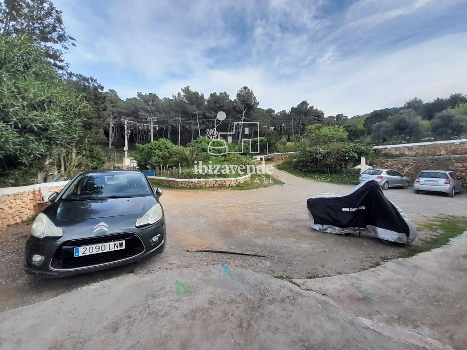 2 bedroom Townhouse for rent in San Jose / Sant Josep de Sa Talaia with garage - € 2,200 (Ref: 9702463)