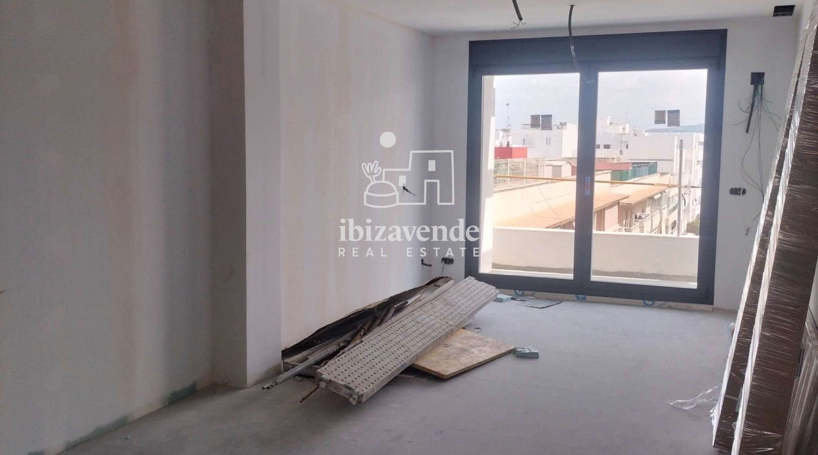 2 Zimmer Penthouse zu verkaufen in Sant Antoni de Portmany mit Pool Garage - 640.000 € (Ref: 9709137)