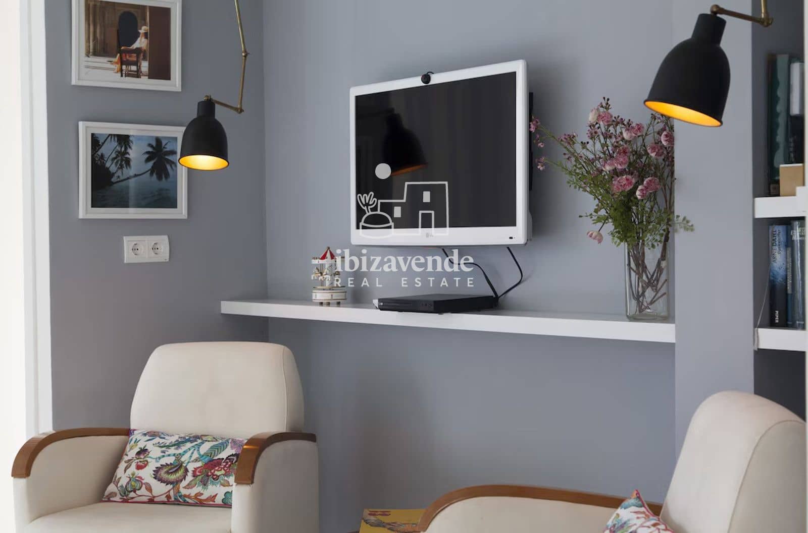 2 bedroom Flat for sale in Cala Vadella with pool - € 585,000 (Ref: 9716625)