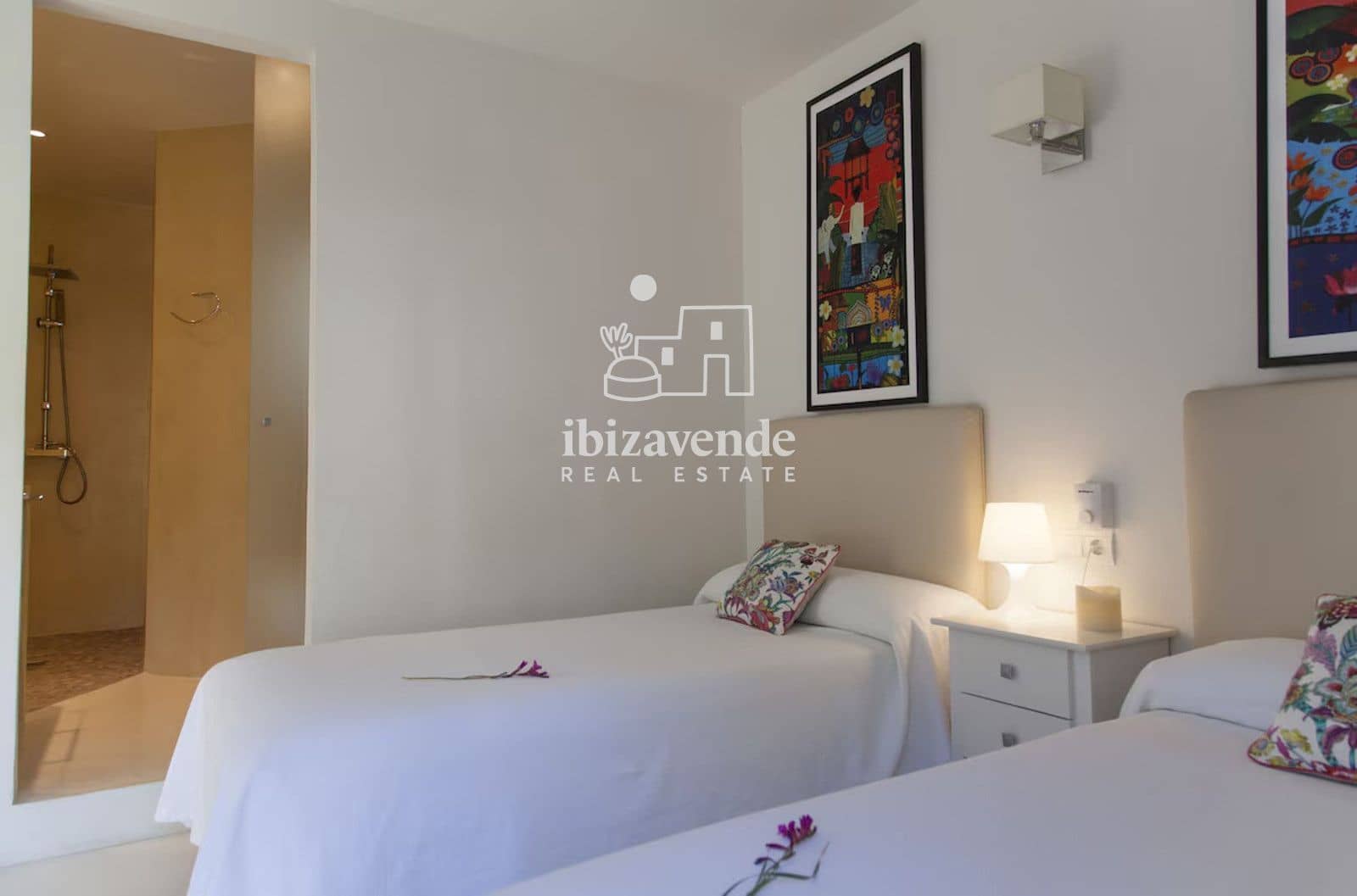 2 bedroom Flat for sale in Cala Vadella with pool - € 585,000 (Ref: 9716625)