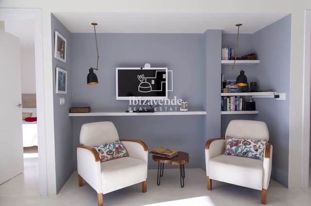 2 makuuhuone Asunto myytävänä paikassa Cala Vadella, San Jose / Sant Josep de Sa Talaia mukana uima-altaan - 585 000 € (Ref: 9716625)