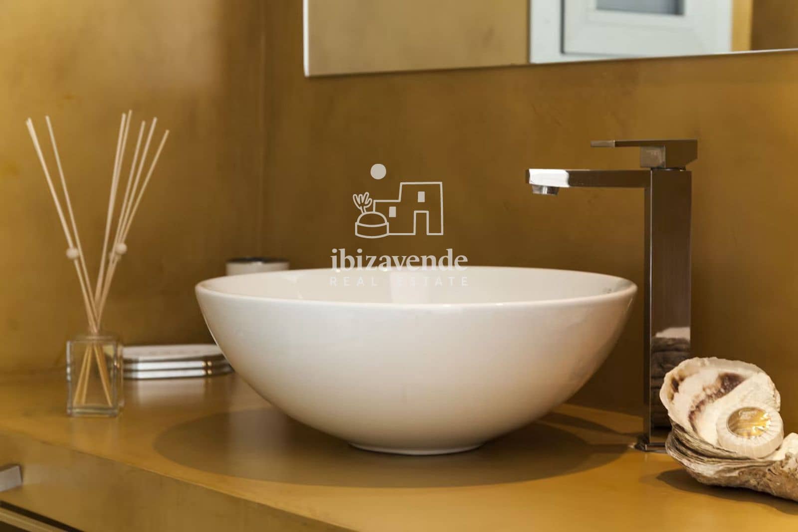 2 bedroom Flat for sale in Cala Vadella with pool - € 585,000 (Ref: 9716625)