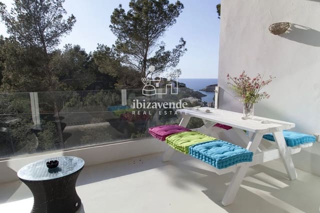 2 makuuhuone Asunto myytävänä paikassa Cala Vadella, San Jose / Sant Josep de Sa Talaia mukana uima-altaan - 585 000 € (Ref: 9716625)