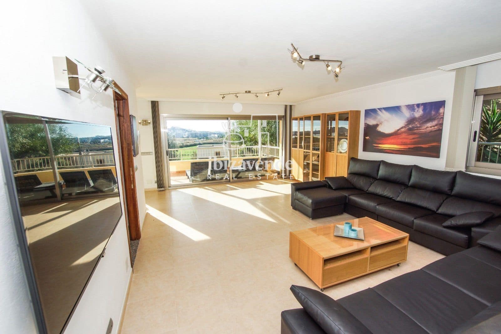 10 bedroom Villa for rent in Santa Eulalia / Santa Eularia with pool garage - € 16,700 (Ref: 9739243)