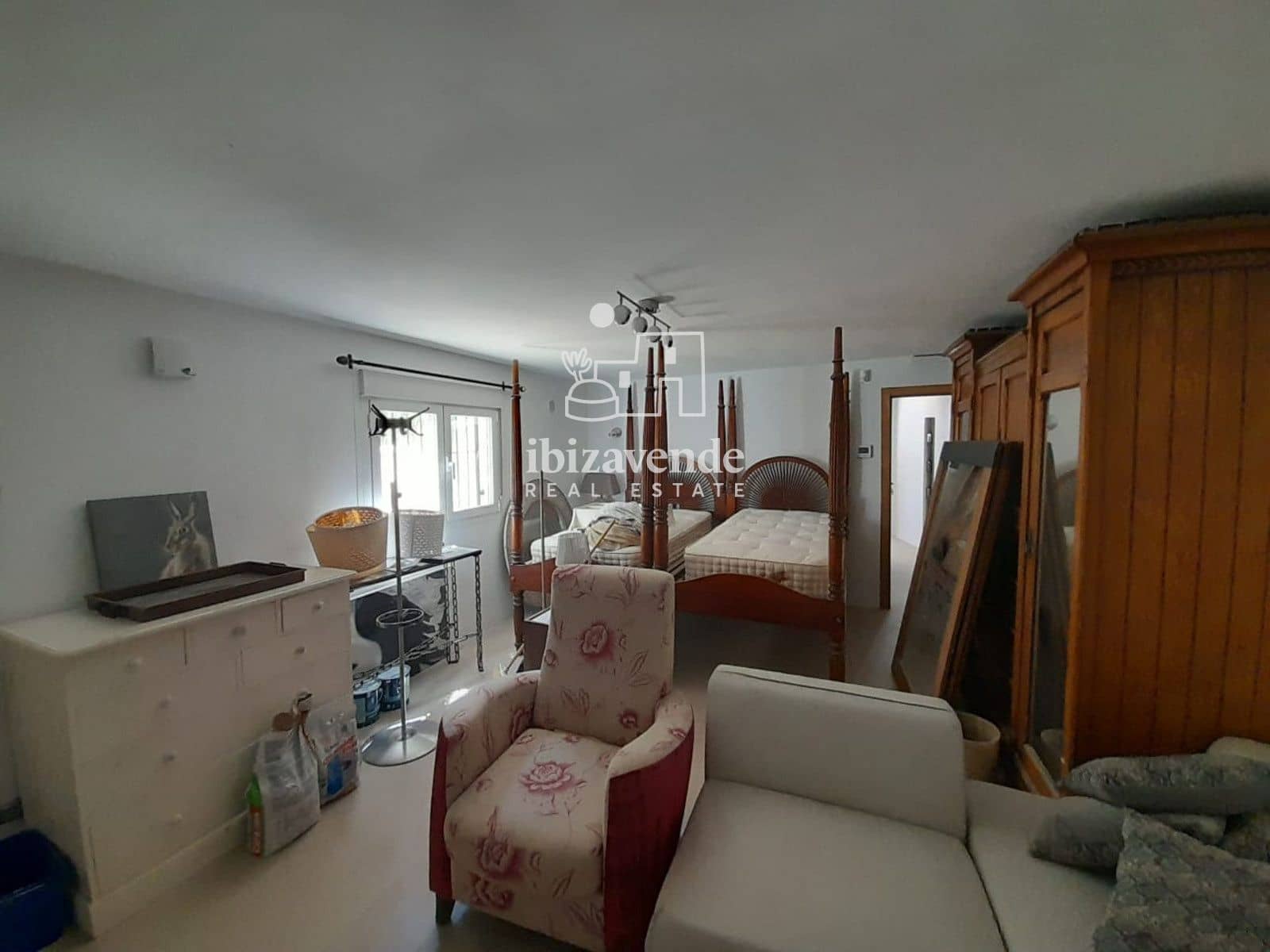 6 bedroom Villa for sale in Santa Eulalia / Santa Eularia with pool garage - € 2,300,000 (Ref: 9749294)