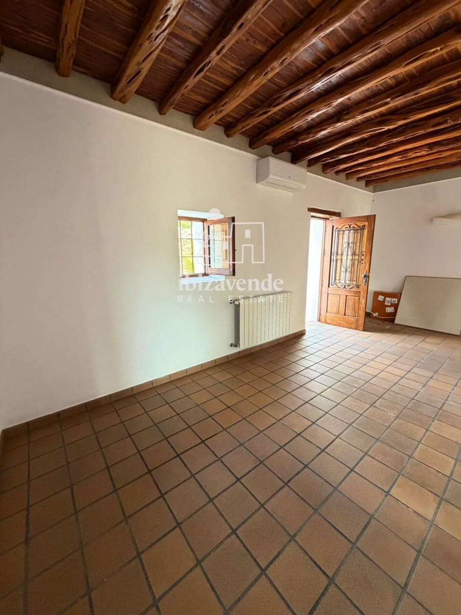 5 makuuhuone Huvila vuokrattavana paikassa Sant Joan de Labritja mukana uima-altaan - 12 500 € (Ref: 9752355)