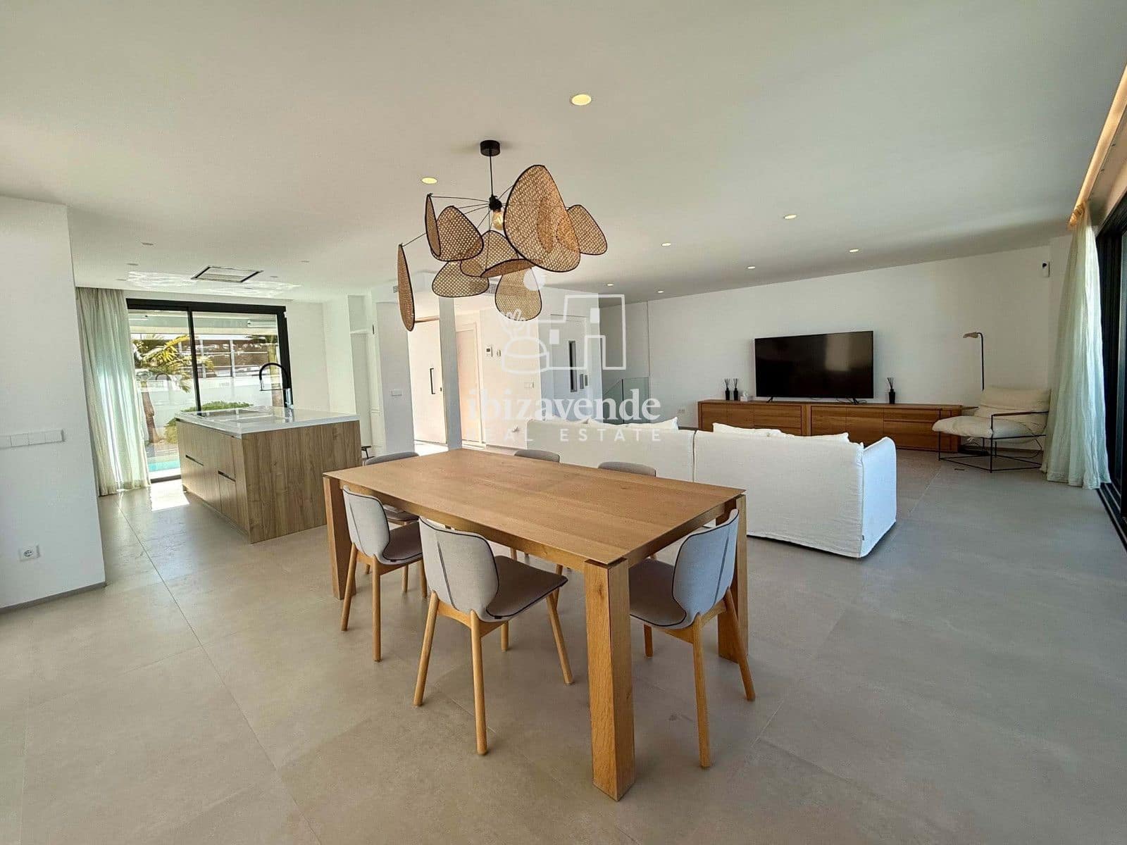 6 soveværelse Villa til salg i Nuestra Senora de Jesus med swimmingpool garage - € 2.700.000 (Ref: 9758019)