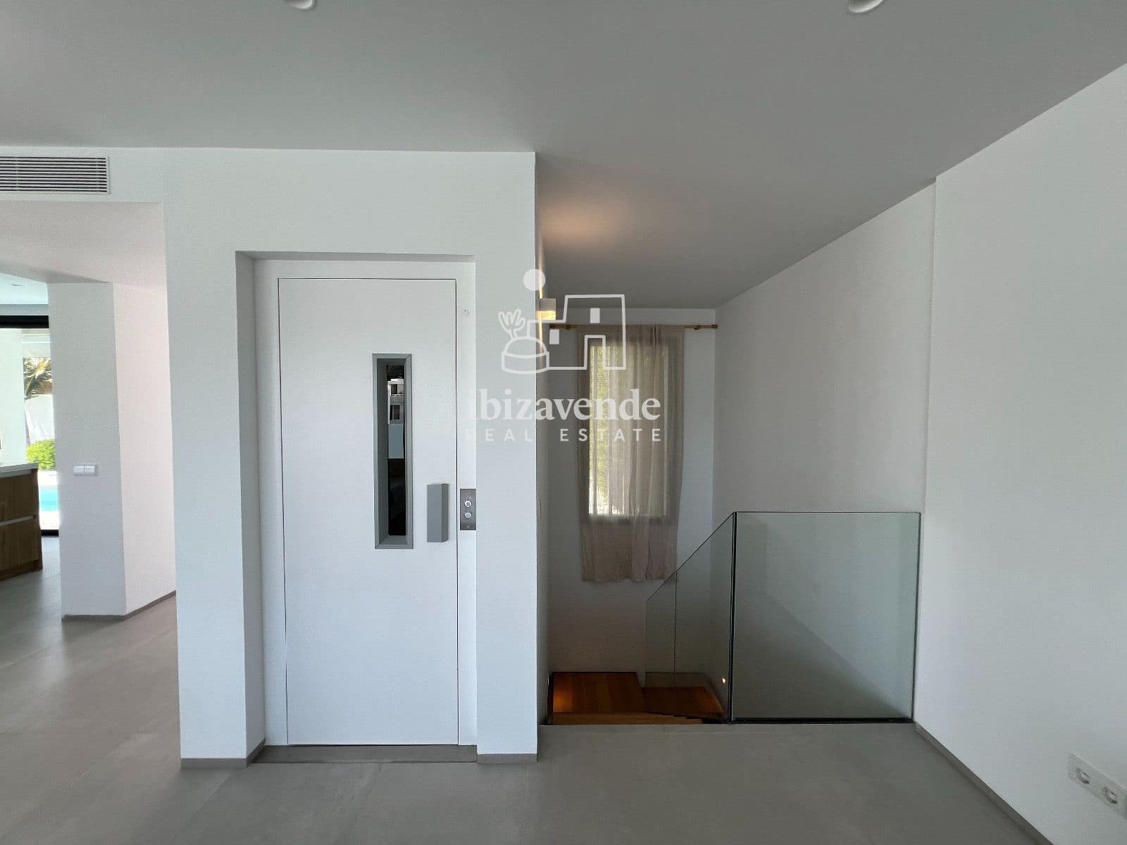 6 soveværelse Villa til salg i Nuestra Senora de Jesus med swimmingpool garage - € 2.700.000 (Ref: 9758019)