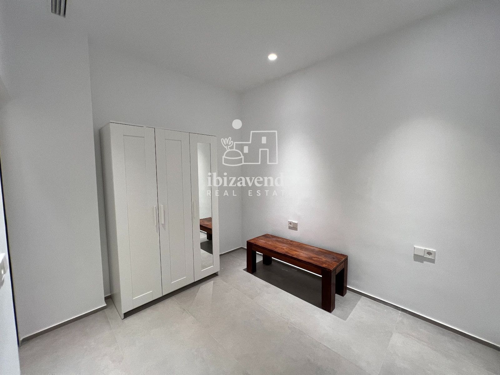 6 soveværelse Villa til salg i Nuestra Senora de Jesus med swimmingpool garage - € 2.700.000 (Ref: 9758019)