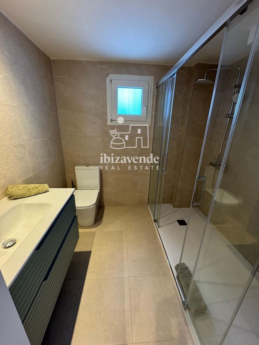 3 soveværelse Lejlighed til leje i Ibiza by med swimmingpool - € 6.000 (Ref: 9759390)